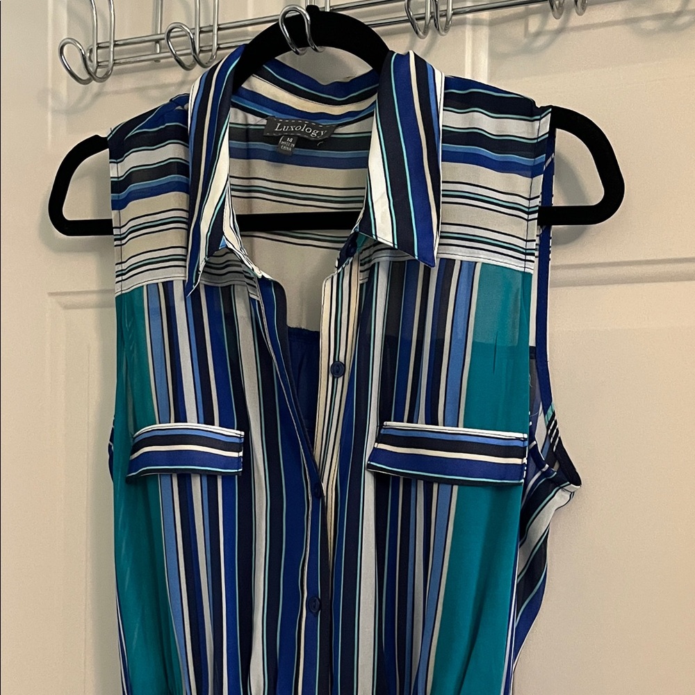 Women's Sleeveless Button Down Dress